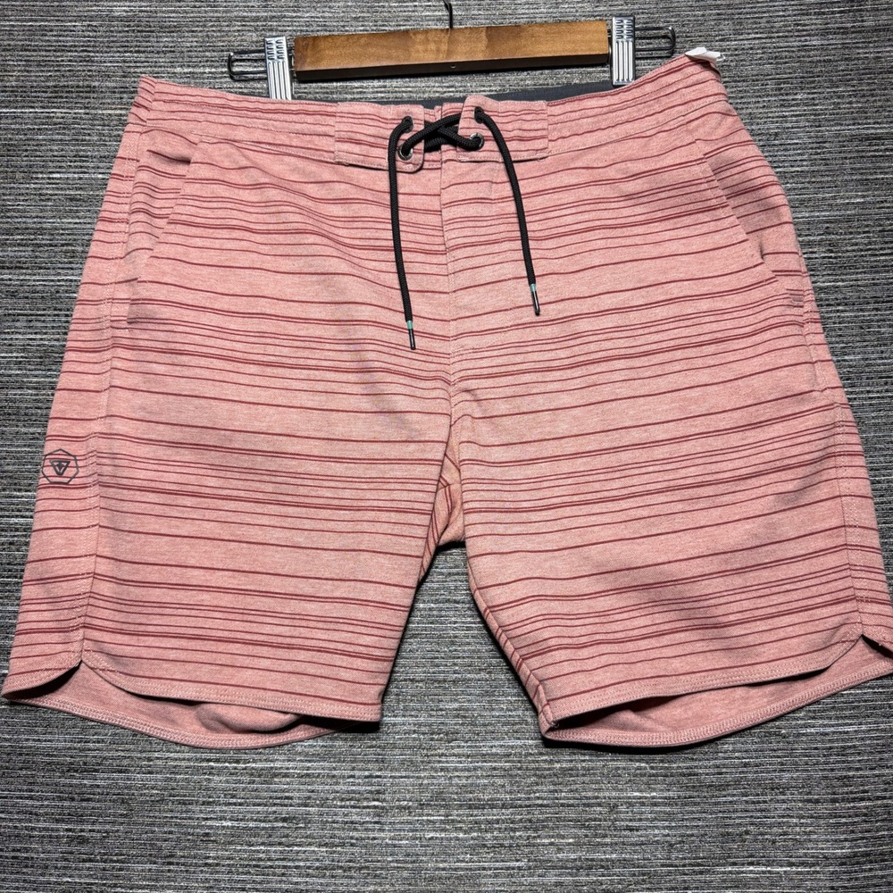 Vissla Shorts Mens M Pink Striped Sofa Surfer Upcycled Poly Stretch M2023LOC